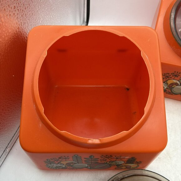 3 Vintage Rubbermaid Storage Bin Canister Containers Orange Mushroom - Picture 4 of 9
